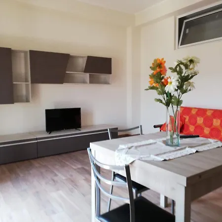 Apartmán Molto Accogliente Zona Centro Sud Vicino Al Mare *